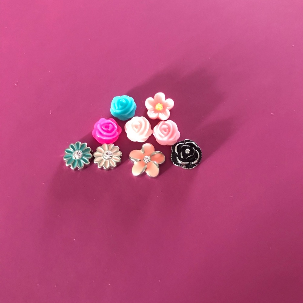 Authentic Origami Owl flower charms (set of 9)